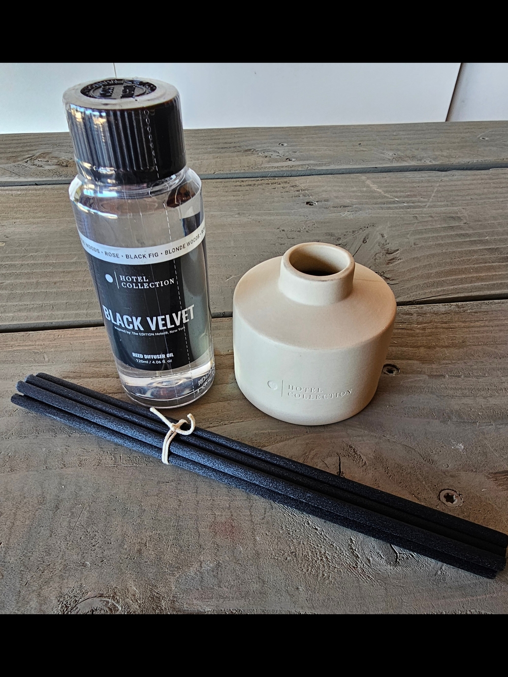 Hotel Collection 100ML Black Velvet Ceramic Reed Diffuser - Bone
